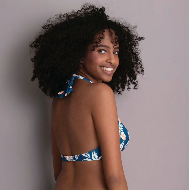 Mynd Anita Amira bikinitoppur