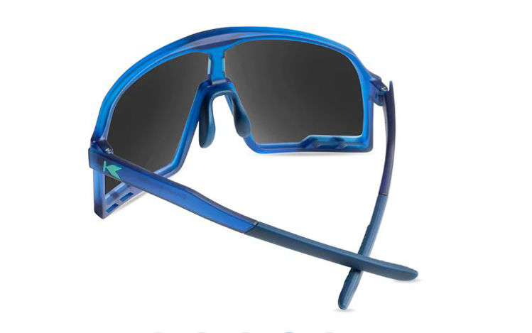 Mynd Knockaround Campeones