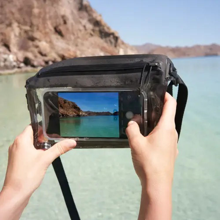 Mynd Nite Ize RunOff® Waterproof Phone Belt Pouch