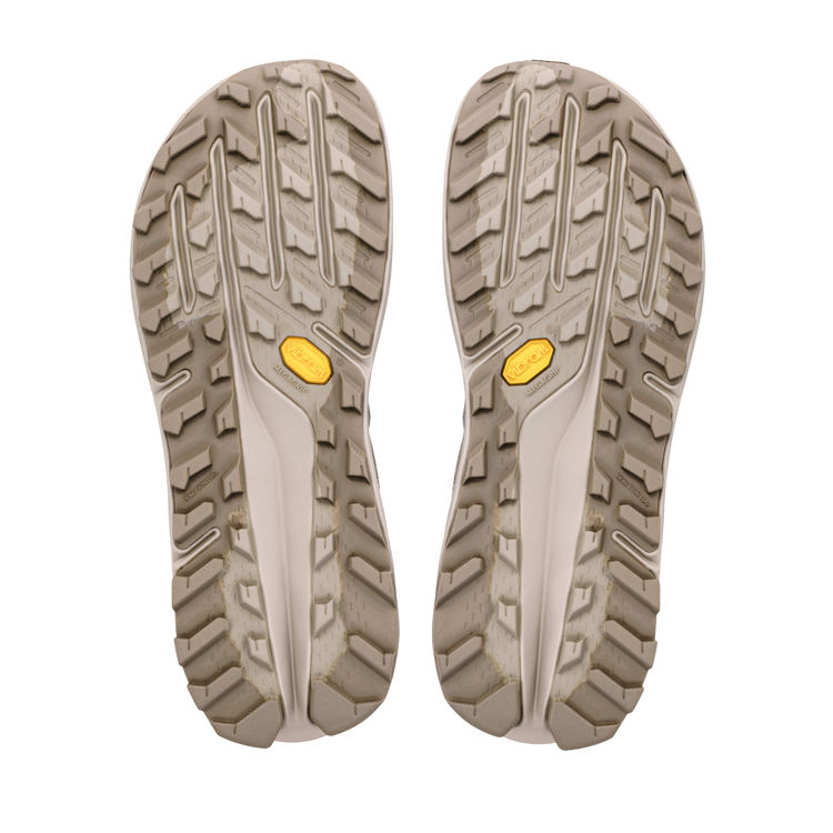 Mynd Altra Olympus 7 karla